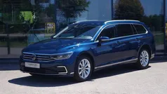 Blauw Gebruikt 2021 VW Passat Business Stationwagen | € 27.450 (Eerlijke prijs)