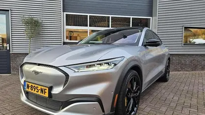 Occasion 2021 Ford Mustang Mach-E SUV | € 21.990 (Goede deal)