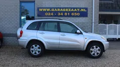 Grijs Gebruikt 2001 Toyota RAV4 Sol SUV | € 5.990 (Eerlijke prijs)