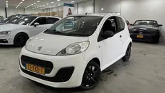 Wit Gebruikt 2012 Peugeot 107 Access Hatchback | € 2.949 (Eerlijke prijs)
