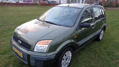 Gebruikt 2006 Ford Fusion MPV | € 998 (Goede deal)