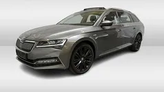 Grijs Gebruikt 2022 Skoda Superb LAURIN & KLEMENT Stationwagen | € 30.950 (Eerlijke prijs)