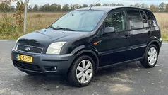 Gebruikt 2006 Ford Fusion Ghia MPV | € 1.600 (Eerlijke prijs)