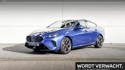 Gebruikt 2025 BMW 220 M Sport Sedan | € 39.900 (Eerlijke prijs)