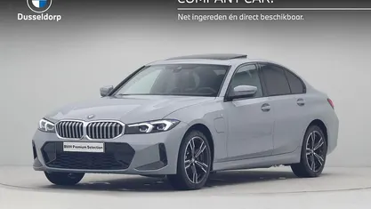 Occasion BMW 330e M Sport 292 PK (214 kW) 2024 Zwart, metallic lak Sedan