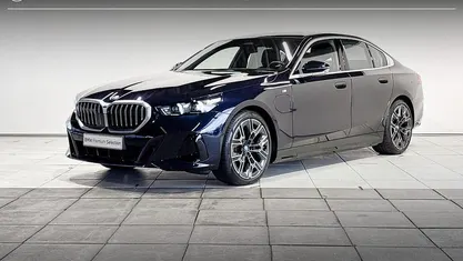 Occasion 2025 BMW 530e M Sport Sedan | € 63.800 (Eerlijke prijs)