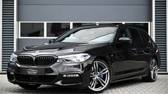 Zwart Gebruikt 2017 BMW 530 M Sport Stationwagen | € 29.950 (Eerlijke prijs)