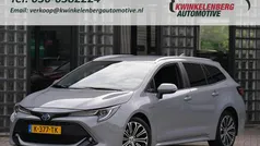 Grijs Gebruikt 2021 Toyota Corolla Stationwagen | € 23.400 (Eerlijke prijs)