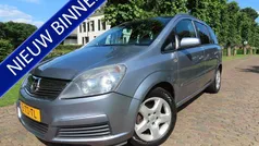 Grijs Gebruikt 2007 Opel Zafira Enjoy MPV | € 2.450 (Eerlijke prijs)