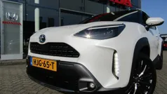 Wit Gebruikt 2022 Toyota Yaris Cross Edition SUV | € 29.450 (Eerlijke prijs)
