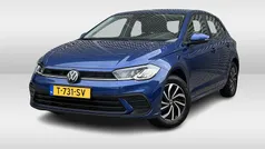 Blauw Gebruikt 2023 VW Polo Life Hatchback | € 18.750 (Eerlijke prijs)