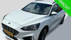 Wit Gebruikt 2022 Ford Focus Business Edition Stationwagen | € 24.740 (Goede deal)