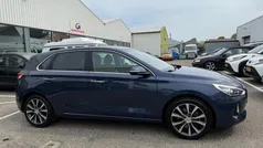 Blauw Gebruikt 2017 Hyundai i30 Comfort Hatchback | € 12.950 (Eerlijke prijs)
