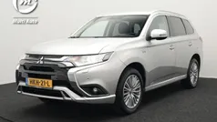 Mitsubishi Outlander P-HEV