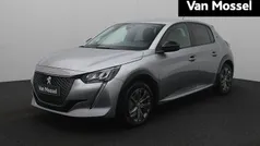 Grijs Gebruikt 2022 Peugeot e-208 Active Hatchback | € 18.440 (Eerlijke prijs)