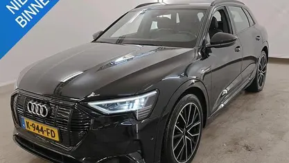 Occasion 2020 Audi e-tron Business SUV | € 28.800 (Goede deal)