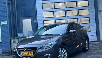Occasion 2015 Mazda 3 Hatchback | € 9.995 (Goede deal)
