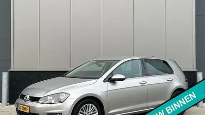 Gebruikt 2014 VW Golf VII Highline Hatchback | € 12.490 (Eerlijke prijs)