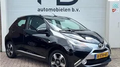 Zwart Gebruikt 2014 Toyota Aygo X-clusiv Hatchback | € 5.999 (Eerlijke prijs)