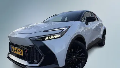 Occasion 2025 Toyota C-HR Sport SUV | € 42.950 (Eerlijke prijs)