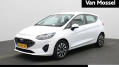 Wit Gebruikt 2023 Ford Fiesta Titanium Hatchback | € 17.845 (Eerlijke prijs)