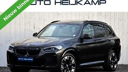 Grijs Gebruikt 2023 BMW iX3 Executive SUV | € 44.950 (Goede deal)