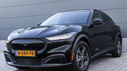 Occasion 2021 Ford Mustang Mach-E SUV | € 16.950 (Eerlijke prijs)