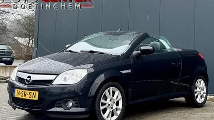 Occasion Opel Tigra 90 PK (66 kW) 2006 Cabriolet