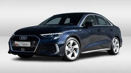 Blauw Gebruikt 2024 Audi A3 Exclusive Sedan | € 37.950 (Eerlijke prijs)