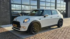 Gebruikt 2015 Mini ONE Business Hatchback | € 7.975 (Eerlijke prijs)