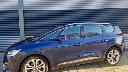 Gebruikt 2017 Renault Grand Scénic IV Zen MPV | € 12.950 (Goede deal)