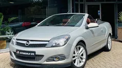 Grijs Gebruikt 2007 Opel Astra Cabriolet Cosmo Cabriolet | € 4.299 (Eerlijke prijs)