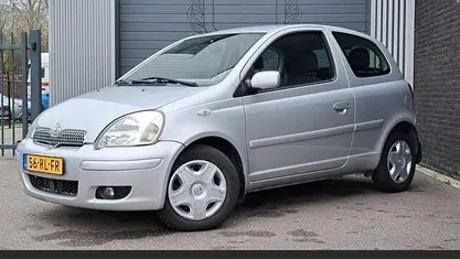 Gebruikt 2005 Toyota Yaris Hatchback | € 2.950 (Eerlijke prijs)