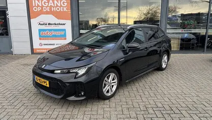 Gebruikt 2021 Suzuki Swace Stationwagen | € 23.190 (Eerlijke prijs)