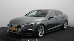 Grijs, metallic lak Gebruikt 2020 Audi A5 Sportback S-Line Hatchback | € 29.950 (Eerlijke prijs)