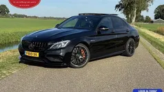 Zwart Gebruikt 2015 Mercedes S63 AMG AMG Sedan | € 33.950 (Eerlijke prijs)