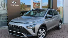 Brass metallic (r3w) Gebruikt 2022 Hyundai Bayon Comfort SUV | € 16.800 (Eerlijke prijs)