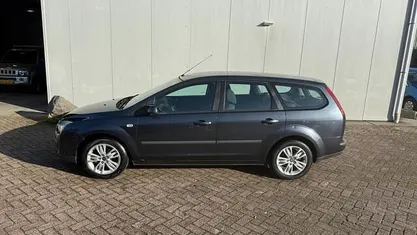 Occasion 2006 Ford Focus Trend Stationwagen | € 2.350 (Eerlijke prijs)
