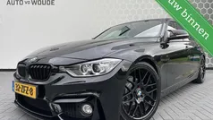 Zwart Gebruikt 2012 BMW 320 M Sport Sedan | € 11.950 (Eerlijke prijs)