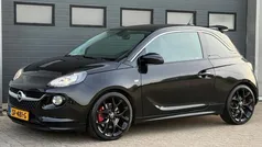 Zwart Gebruikt 2017 Opel Adam S Hatchback | € 10.945 (Eerlijke prijs)