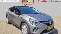 Grijs Gebruikt 2020 Renault Captur Intens SUV | € 20.900 (Eerlijke prijs)