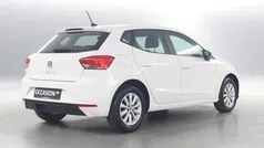 Wit Gebruikt 2023 Seat Ibiza CONNECT Hatchback | € 17.650 (Eerlijke prijs)