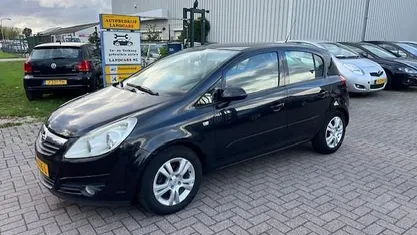 Hatchback Gebruikt 2008 Opel Corsa Business Hatchback | € 3.950 (Goede deal)