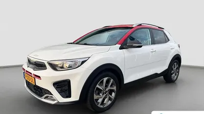 Wit Gebruikt 2022 Kia Stonic GT-Line SUV | € 19.395 (Eerlijke prijs)