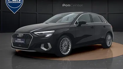 Zwart Gebruikt 2021 Audi A3 Sportback Advanced Hatchback | € 21.950 (Eerlijke prijs)