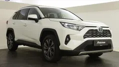 Wit Gebruikt 2022 Toyota RAV4 Edition SUV | € 38.499 (Eerlijke prijs)