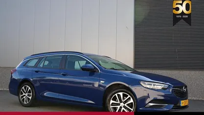 Blauw Gebruikt 2020 Opel Insignia Business Stationwagen | € 16.440 (Eerlijke prijs)