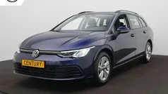 Blauw Gebruikt 2023 VW Golf VIII Life Stationwagen | € 28.900 (Eerlijke prijs)