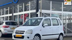 Gebruikt 2004 Opel Agila Enjoy Hatchback | € 1.650 (Eerlijke prijs)