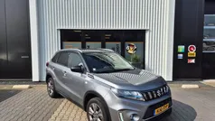 Gebruikt 2022 Suzuki Vitara SUV | € 24.950 (Eerlijke prijs)